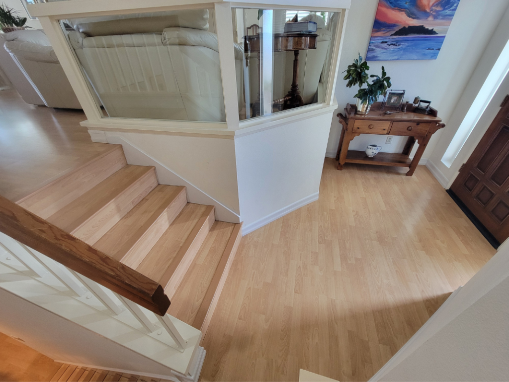 stairs laminated plank flooring