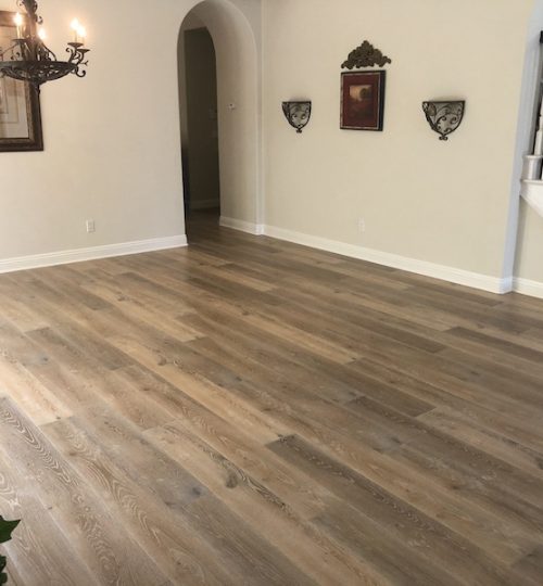 Dining room laminate flooring